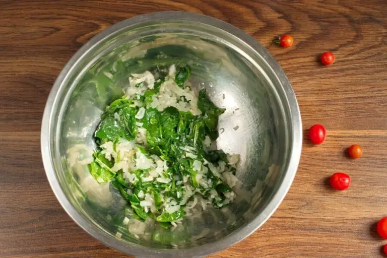 Step 4 - Spinach-Tomato Macaroni & Cheese