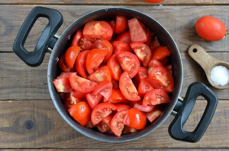 Step 1 - Tomato Purée