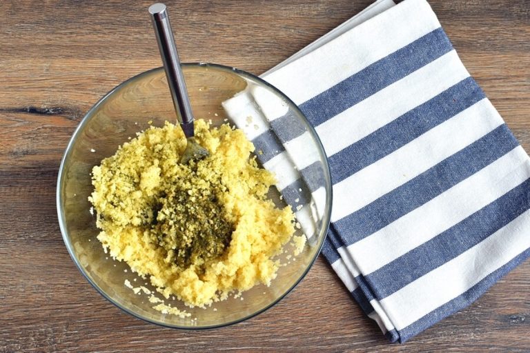 Step 3 - Tricolore Couscous Salad