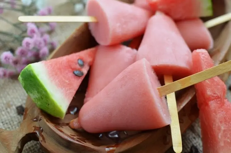 Step 4 - Watermelon Yogurt Popsicles