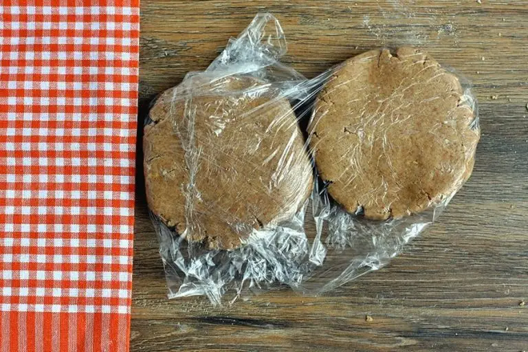 Step 4 - Almond Shortbread Owls