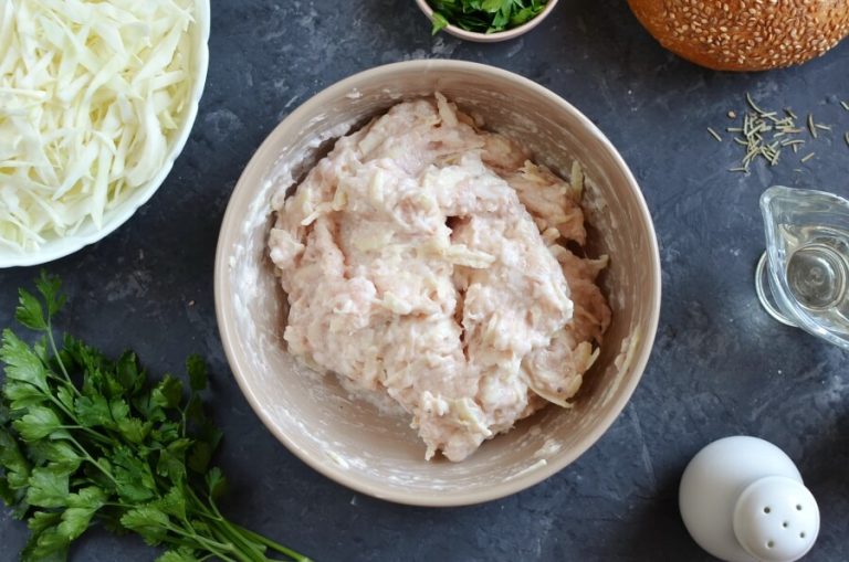 Step 3 - Apple Chicken Burgers and Slaw