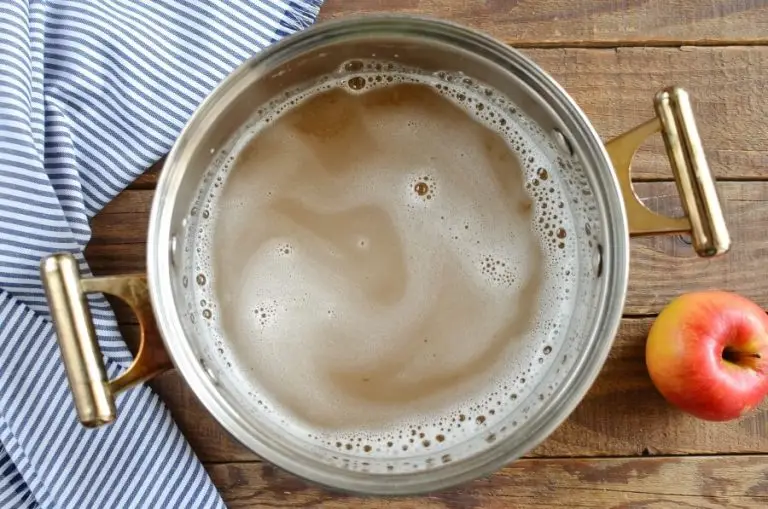 Step 1 - Apple Pie Punch