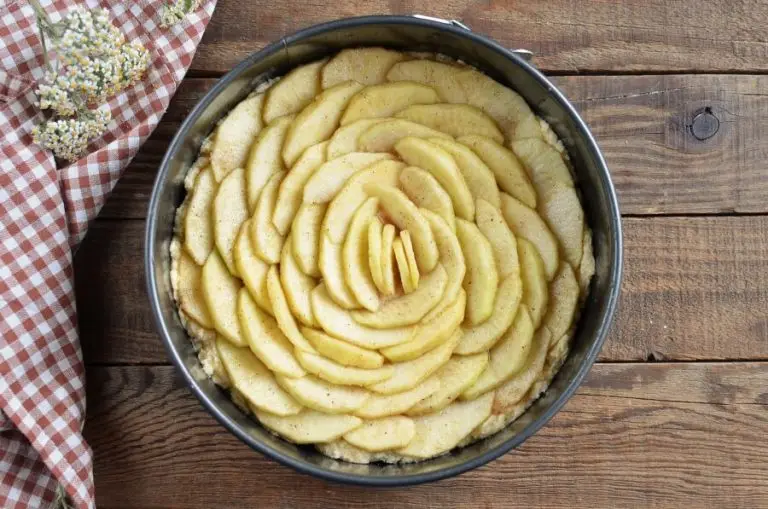 Step 6 - Apple Rose Tart