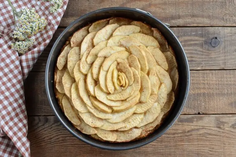 Step 7 - Apple Rose Tart