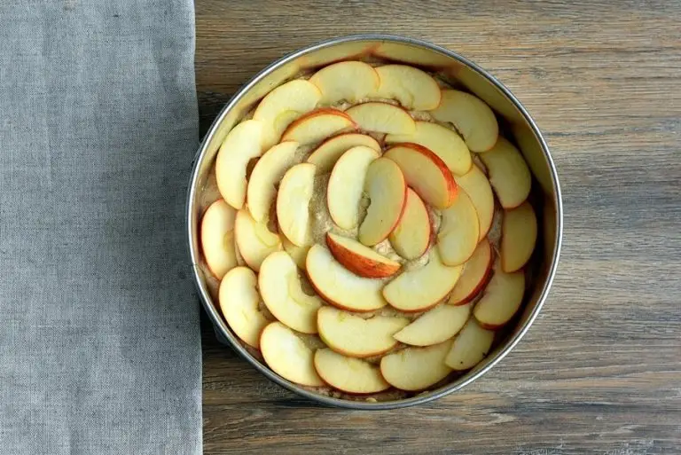 Step 6 - Apple Cake