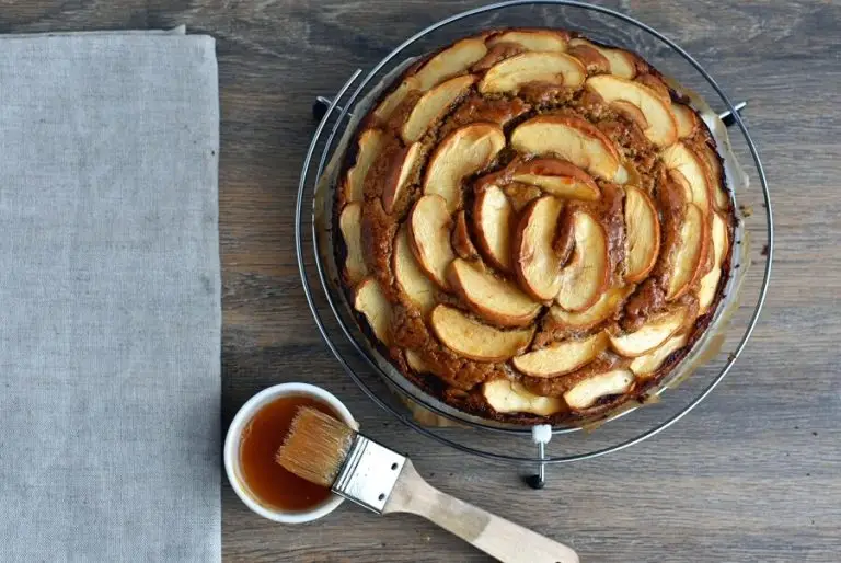 Step 9 - Apple Cake