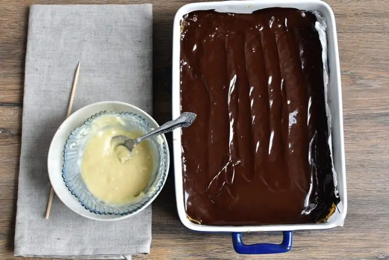 Step 5 - Boo! Chocolate Peanut Butter Bars