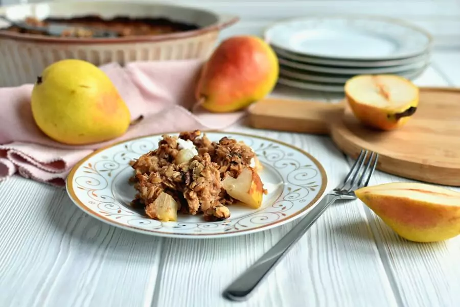 Baked Oatmeal with Pears
