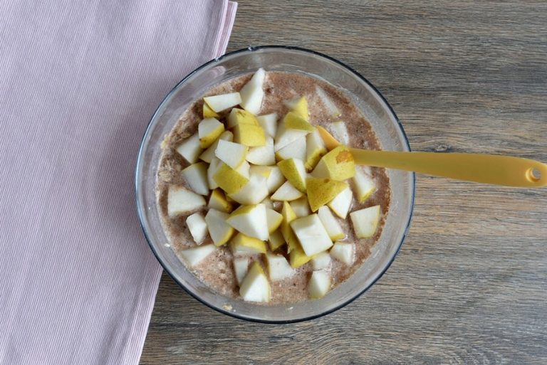 Step 5 - Baked Oatmeal with Pears