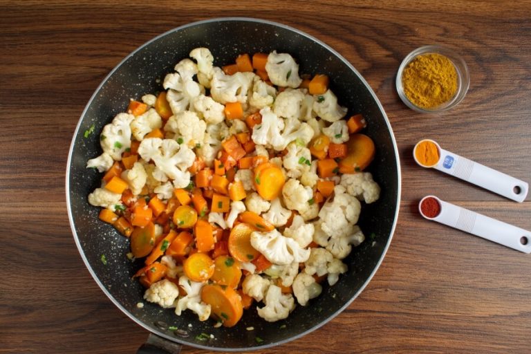 Step 4 - Vegan Chickpea Pumpkin Curry