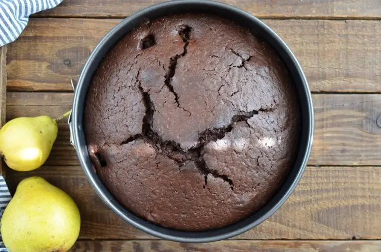 Step 8 - Chocolate Pear Cake