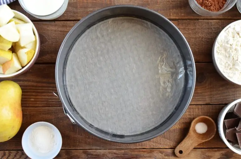 Step 1 - Chocolate Pear Cake