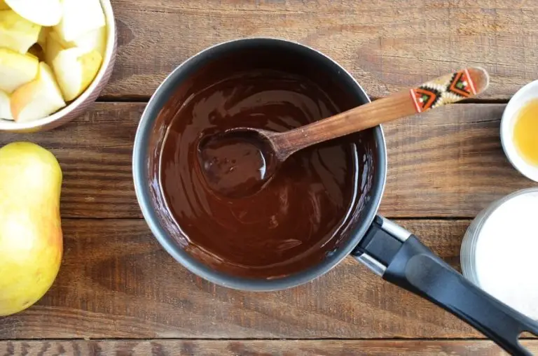 Step 3 - Chocolate Pear Cake