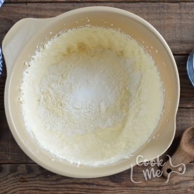 Cream Cheese Pound Cake recipe - step 4