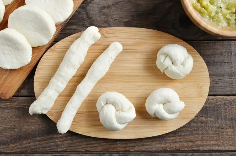 Step 3 - Easy Garlic Parmesan Knots