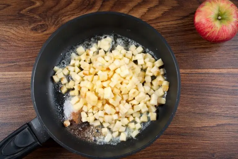 Step 6 - Easy Mini Caramel Apple Cheesecakes