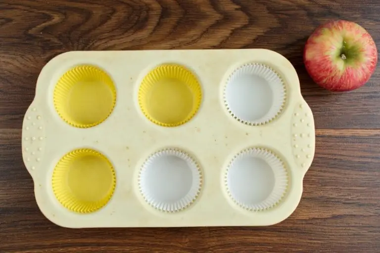 Step 1 - Easy Mini Caramel Apple Cheesecakes