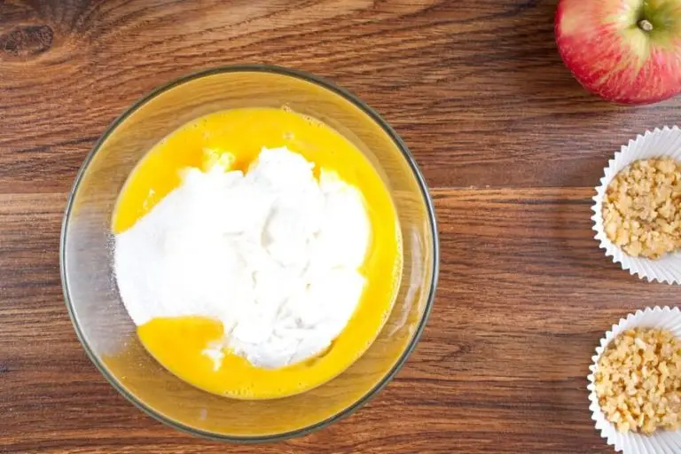 Step 4 - Easy Mini Caramel Apple Cheesecakes