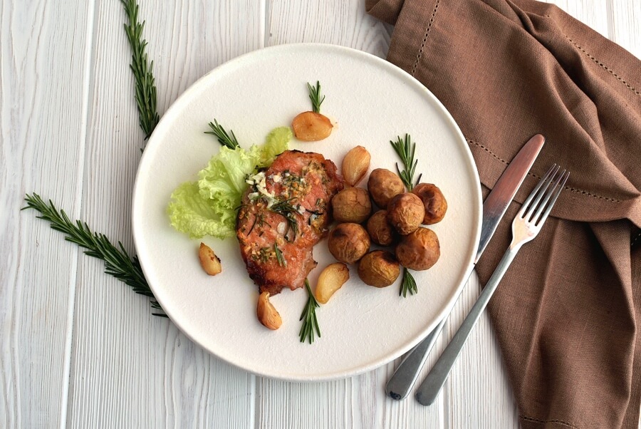 Garlic and Rosemary Pork Chops