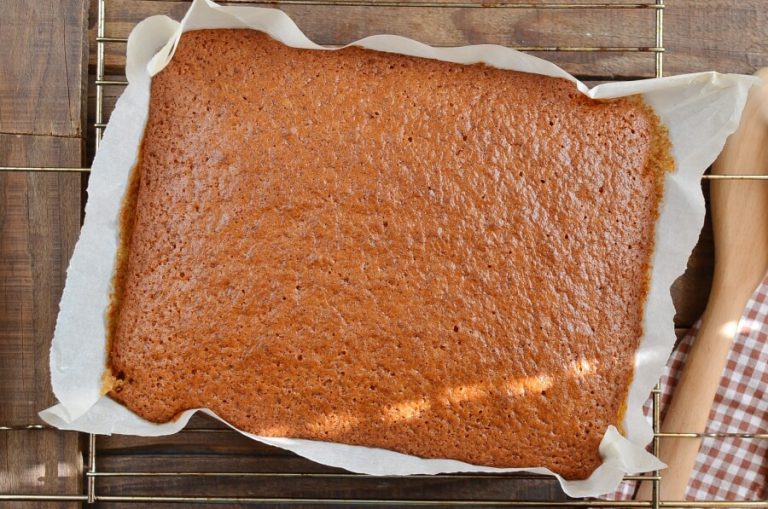 Step 7 - Ginger Sponge Cake