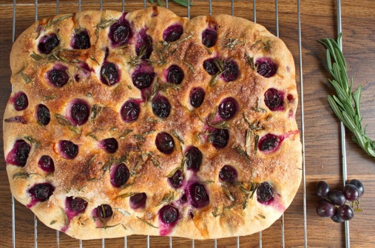 Step 11 - Grape Schiacciata