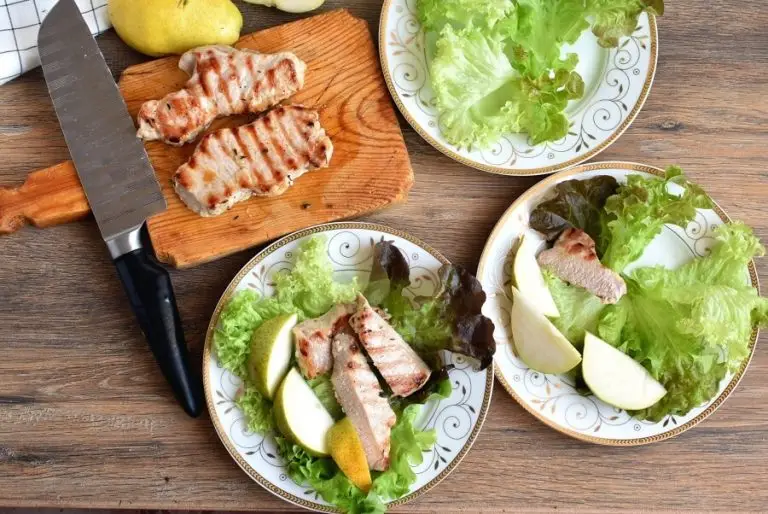 Step 5 - Grilled Pork and Pear Salad