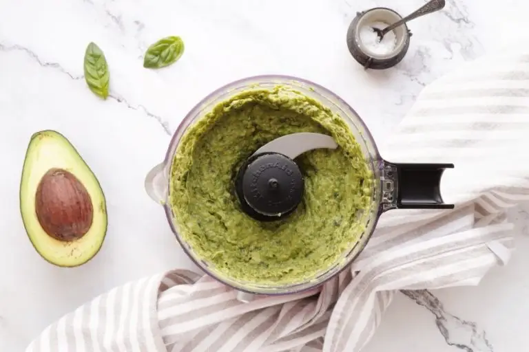 Step 6 - Healthy Pesto, Avocado and Chicken Salad Sandwich