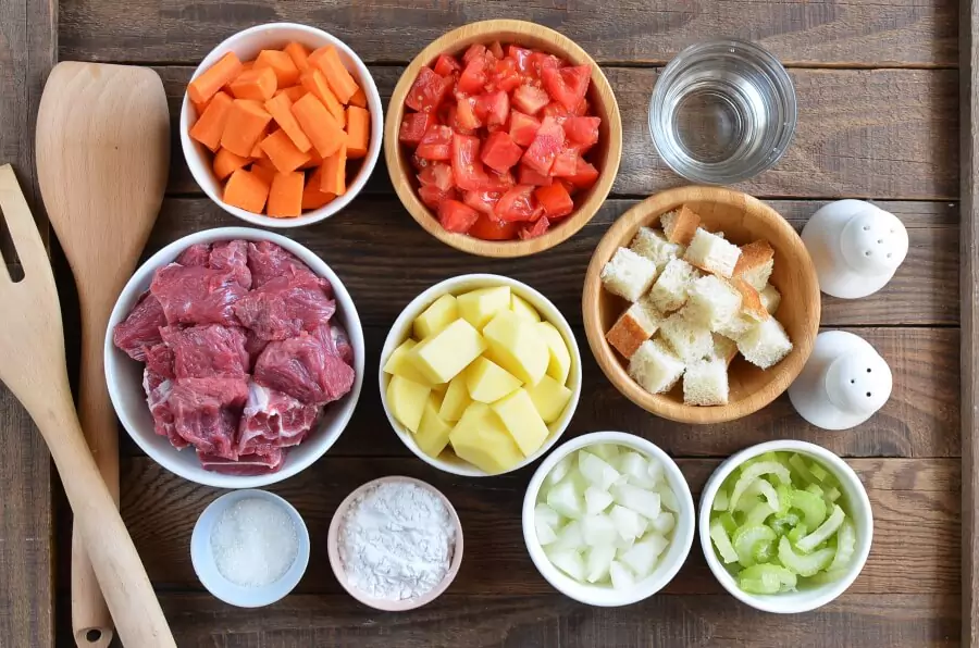 Ingredients for Hearty Baked Beef Stew