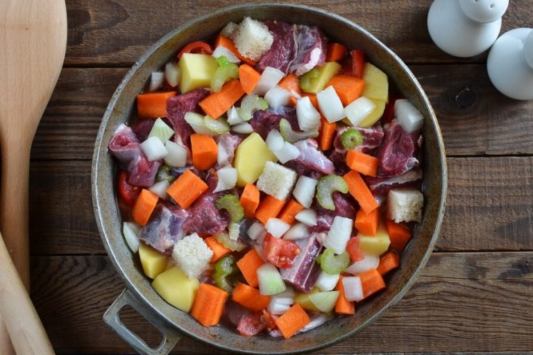 Step 3 - Hearty Baked Beef Stew
