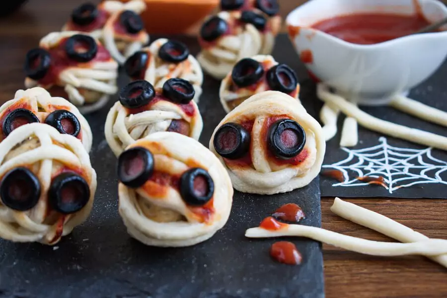 Meatball Mummies