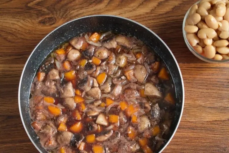 Step 5 - Mushroom Bean Bourguignon