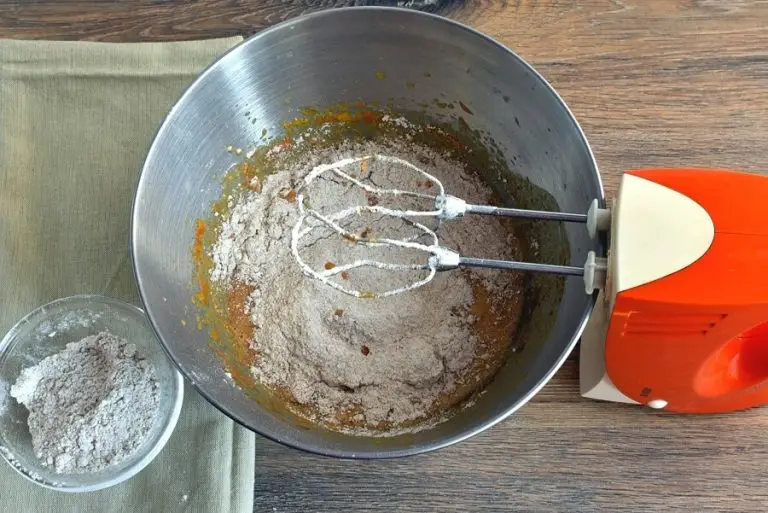 Step 4 - One Bowl Greek Yogurt Pumpkin Bread