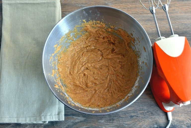 Step 4 - One Bowl Greek Yogurt Pumpkin Bread