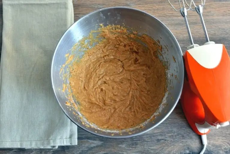 Step 4 - One Bowl Greek Yogurt Pumpkin Bread