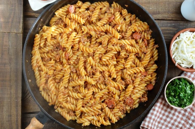 One Pot Pizza Pasta Bake Recipe Cook.me Recipes