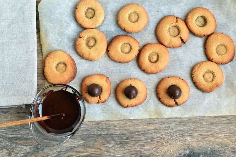 Step 9 - Peanut Butter Spider Cookies