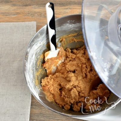 Peanut Butter Spider Cookies recipe - step 5