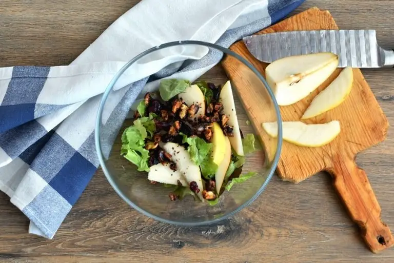 Step 6 - Pear Balsamic Salad