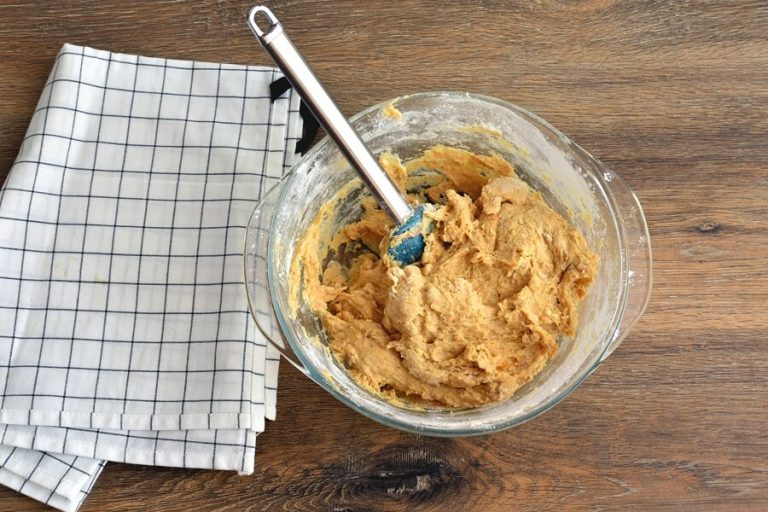Step 4 - Pumpkin Sugar Cookies