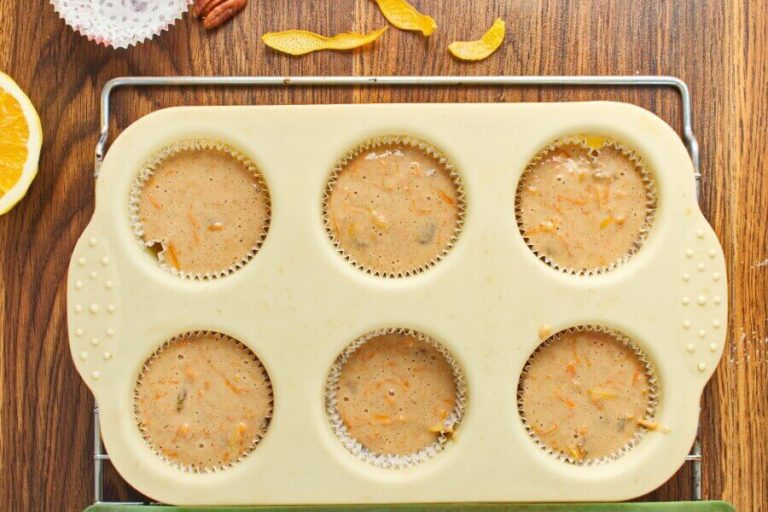 Step 5 - Pumpkin passion cupcakes