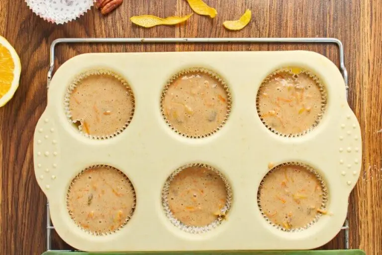 Step 5 - Pumpkin passion cupcakes
