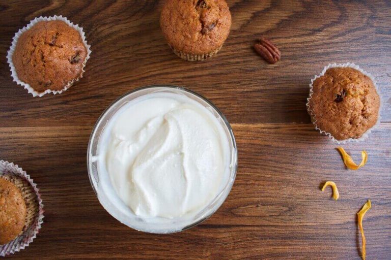Step 7 - Pumpkin passion cupcakes
