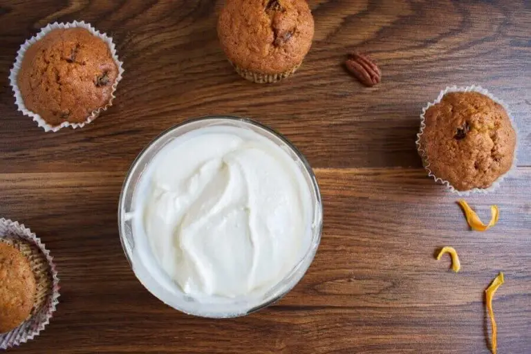 Step 7 - Pumpkin passion cupcakes