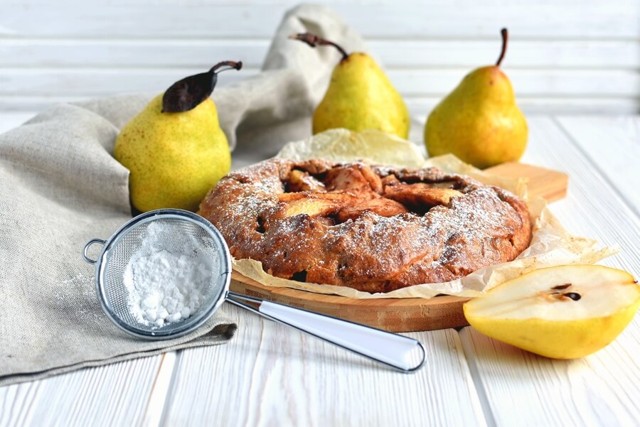 Rustic Pear Pie