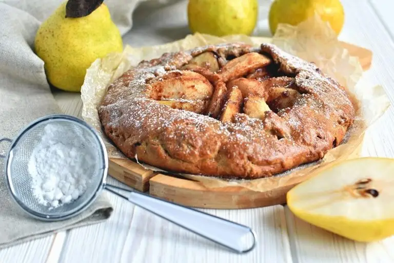 Step 9 - Rustic Pear Pie