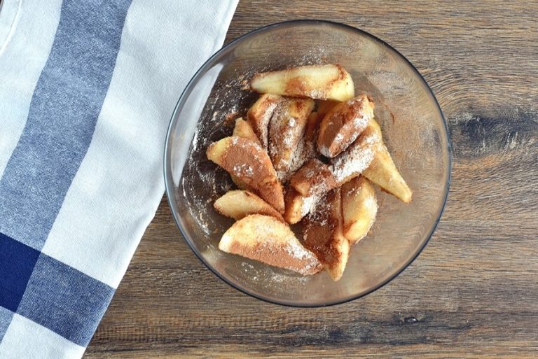 Step 5 - Rustic Pear Pie