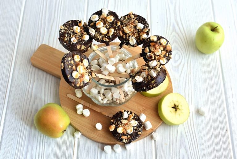 Step 7 - S’mores Apples Pops