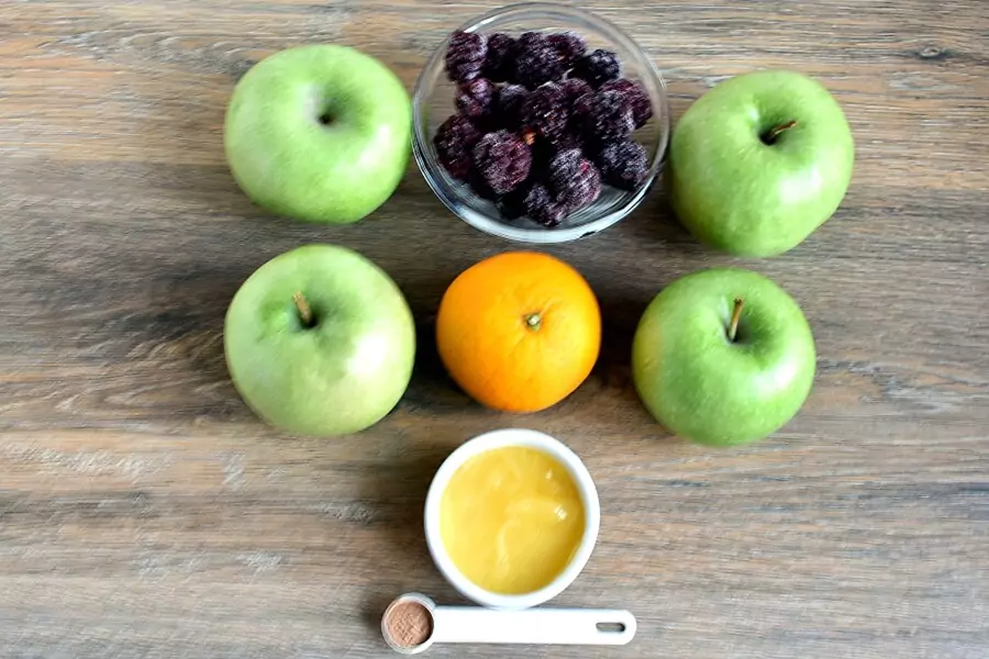 Ingredients for Spiced Roasted Apples & Blackberries