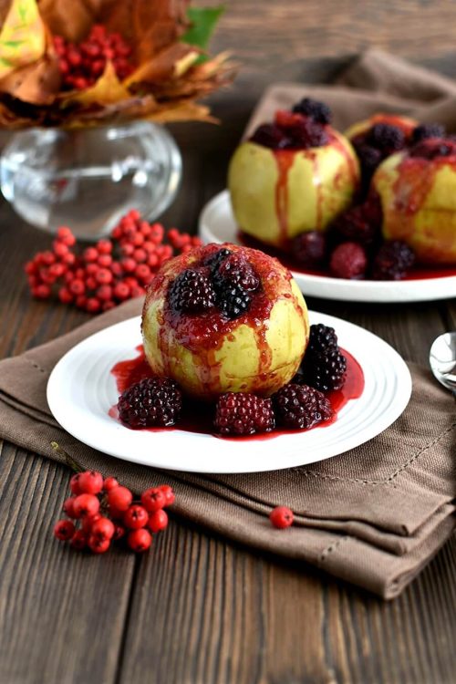 Spiced Roasted Apples & Blackberries